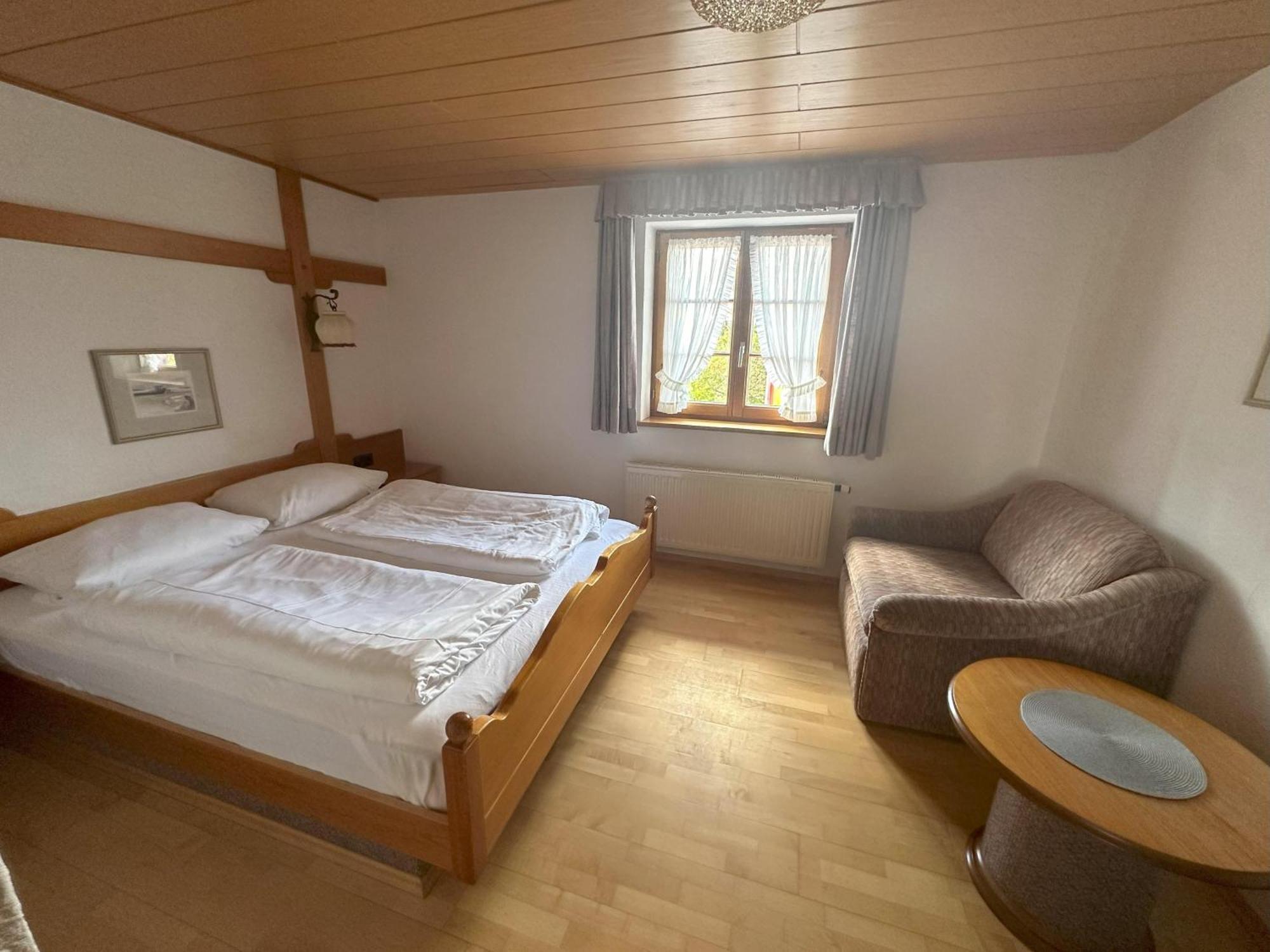 Hoehengasthaus Haldenhof Uberlingen Eksteriør billede